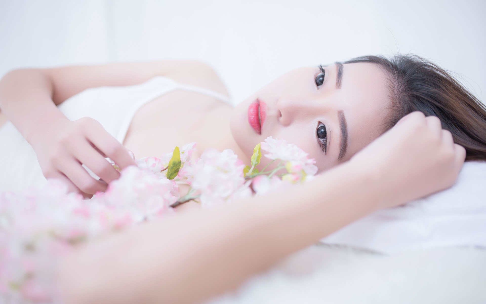 广州口岸上半年出入境人员超870万人次 同比增24%